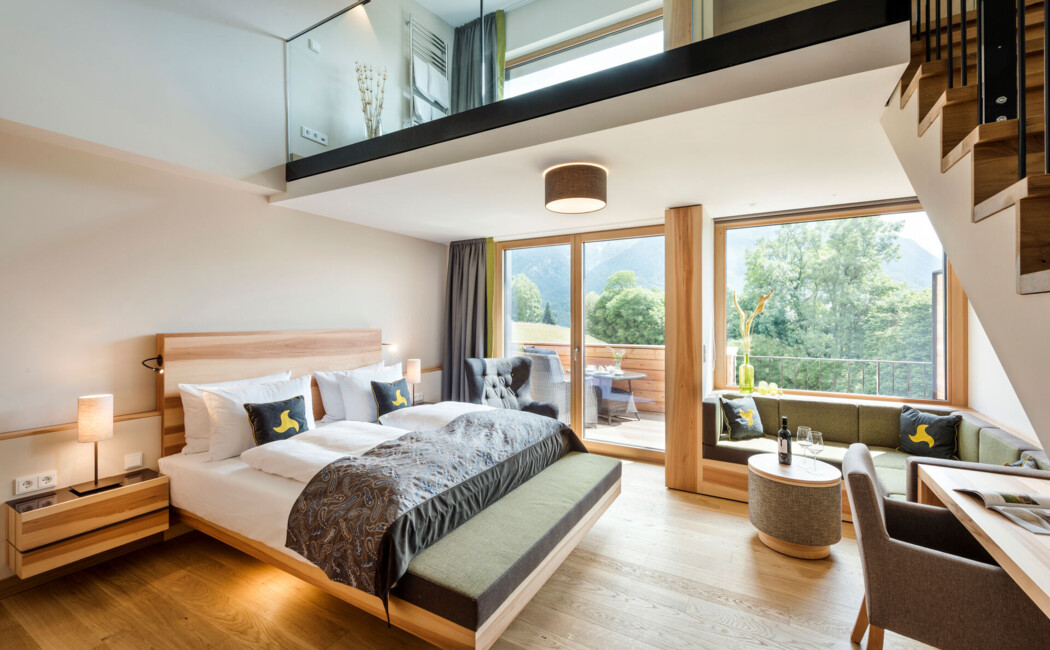 SPA-Loft Zimmer mit Whirlpool und Sauna - perfekt für Ihre Flitterwochen in Bayern